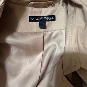 New, water repellent trench coat